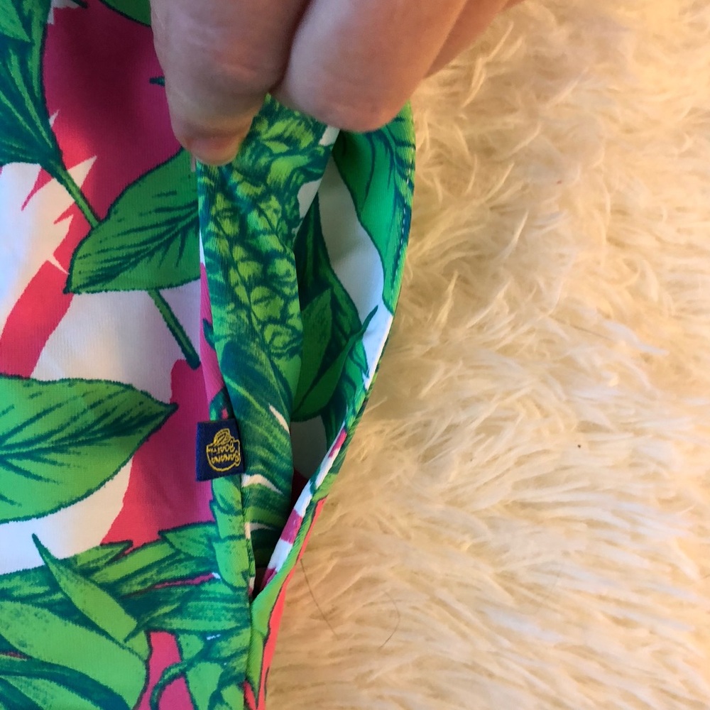 Banana Boat Green and Pink Tropical Leaf/Pineapple Mini Skort/SUV - Picture 5 of 7